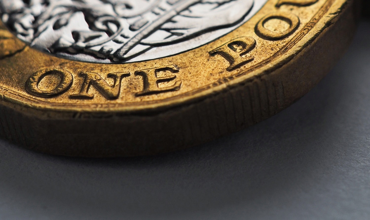 Sterling Softens as Bank of England Tone Turns Dovish