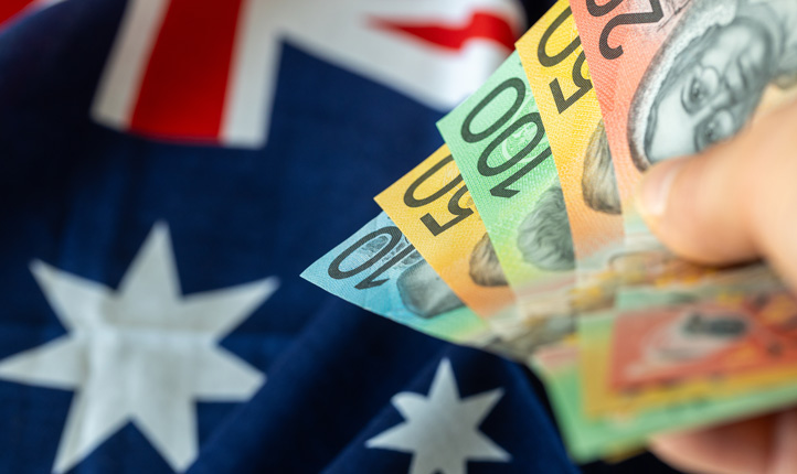 Aussie Dollar Slides on Soft Data While Sterling Cashes in on Fatter Pay-Checks